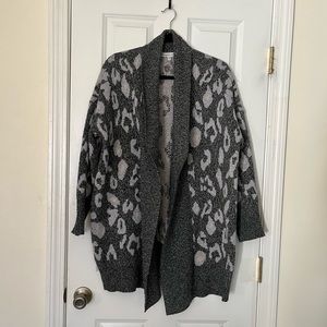 cupcakes and cashmere gray leopard print cardigan